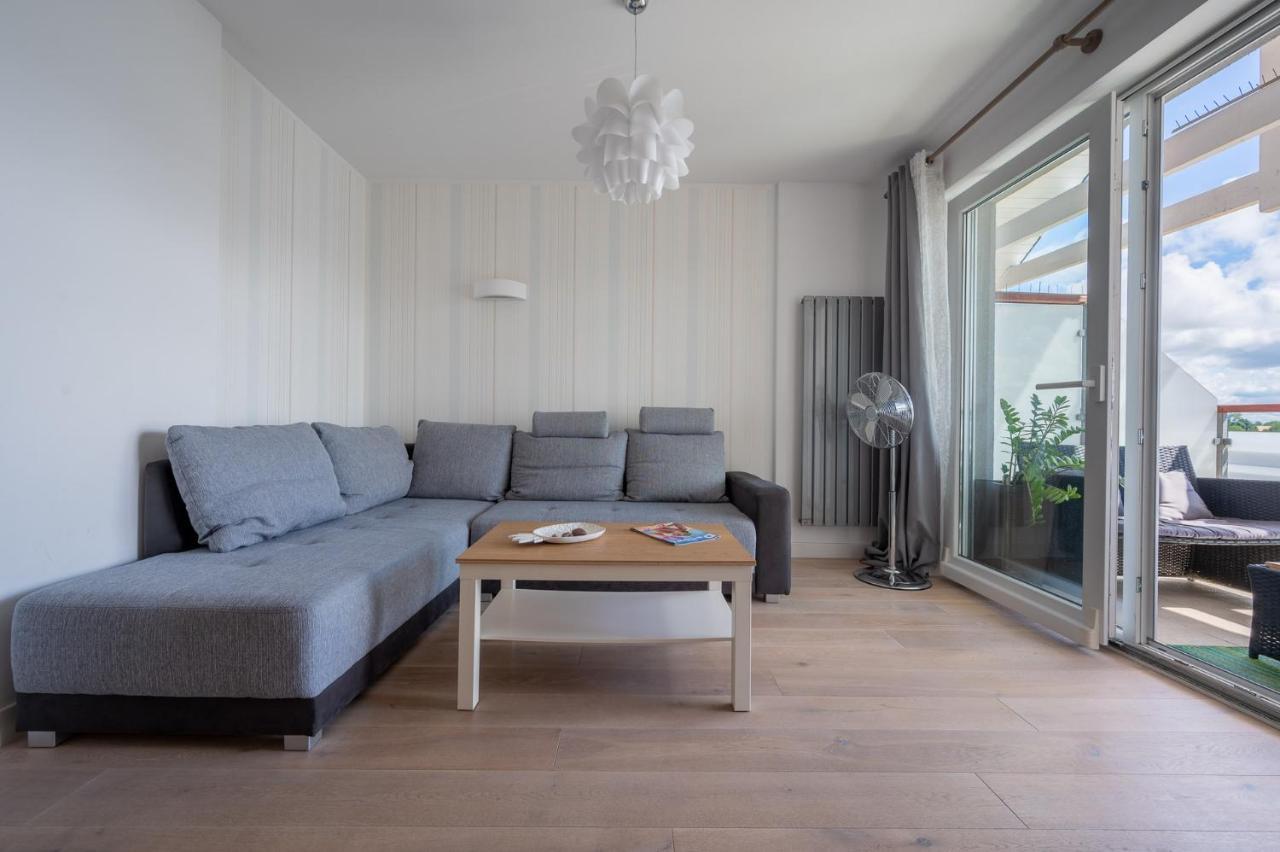 Apartament Holiday Darlowko Esterno foto