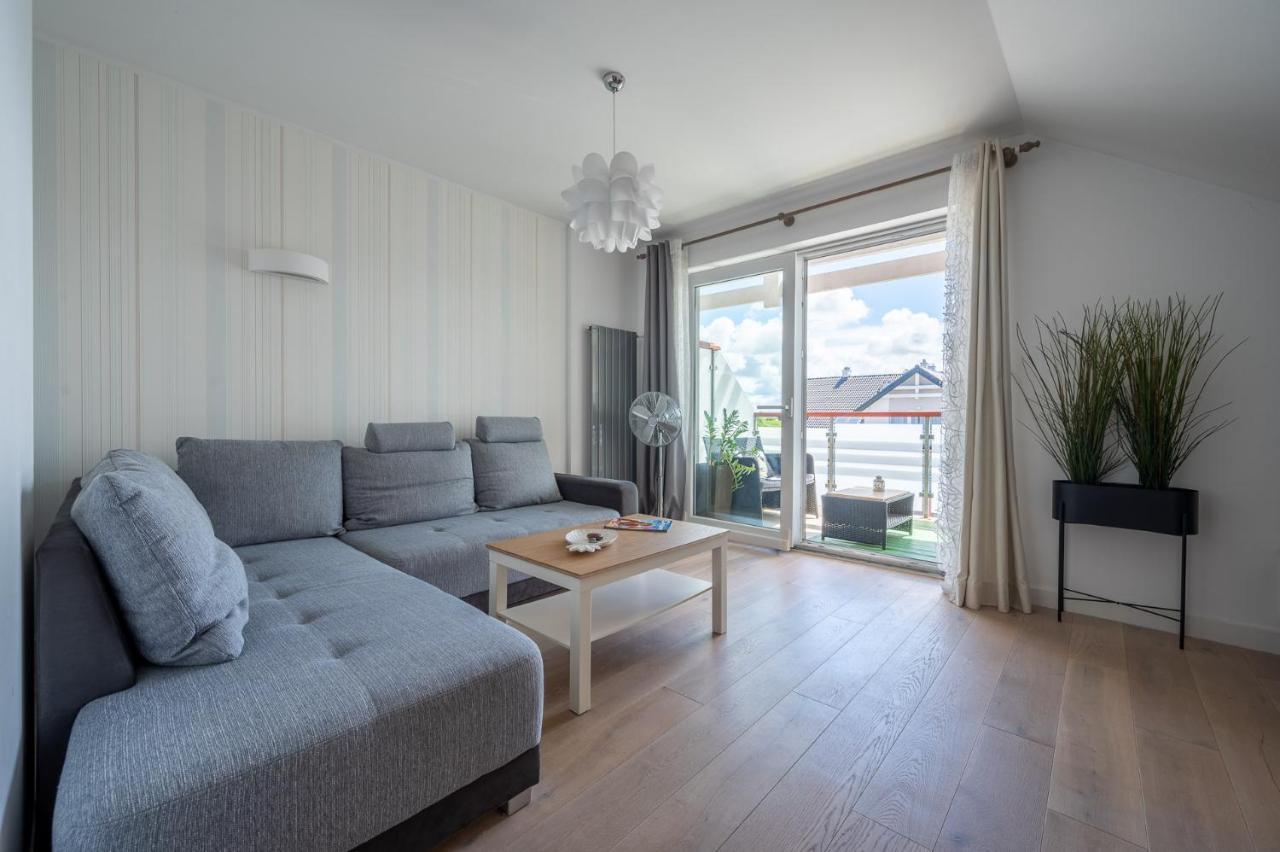 Apartament Holiday Darlowko Esterno foto
