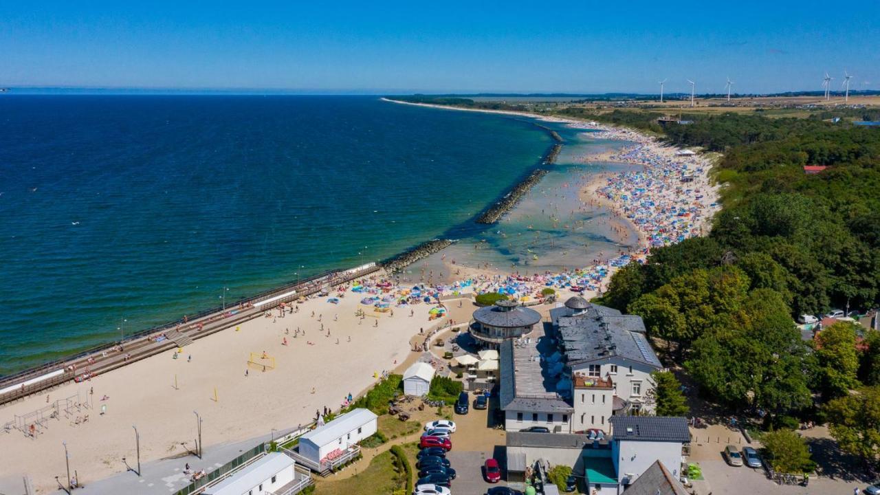 Apartament Holiday Darlowko Esterno foto